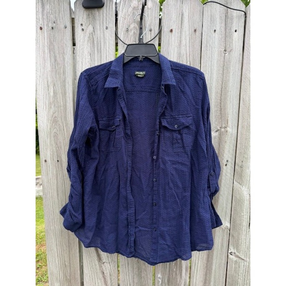 Textured Roll Tab Eddie Bauer Button Down Shirt Womens L Navy Blue